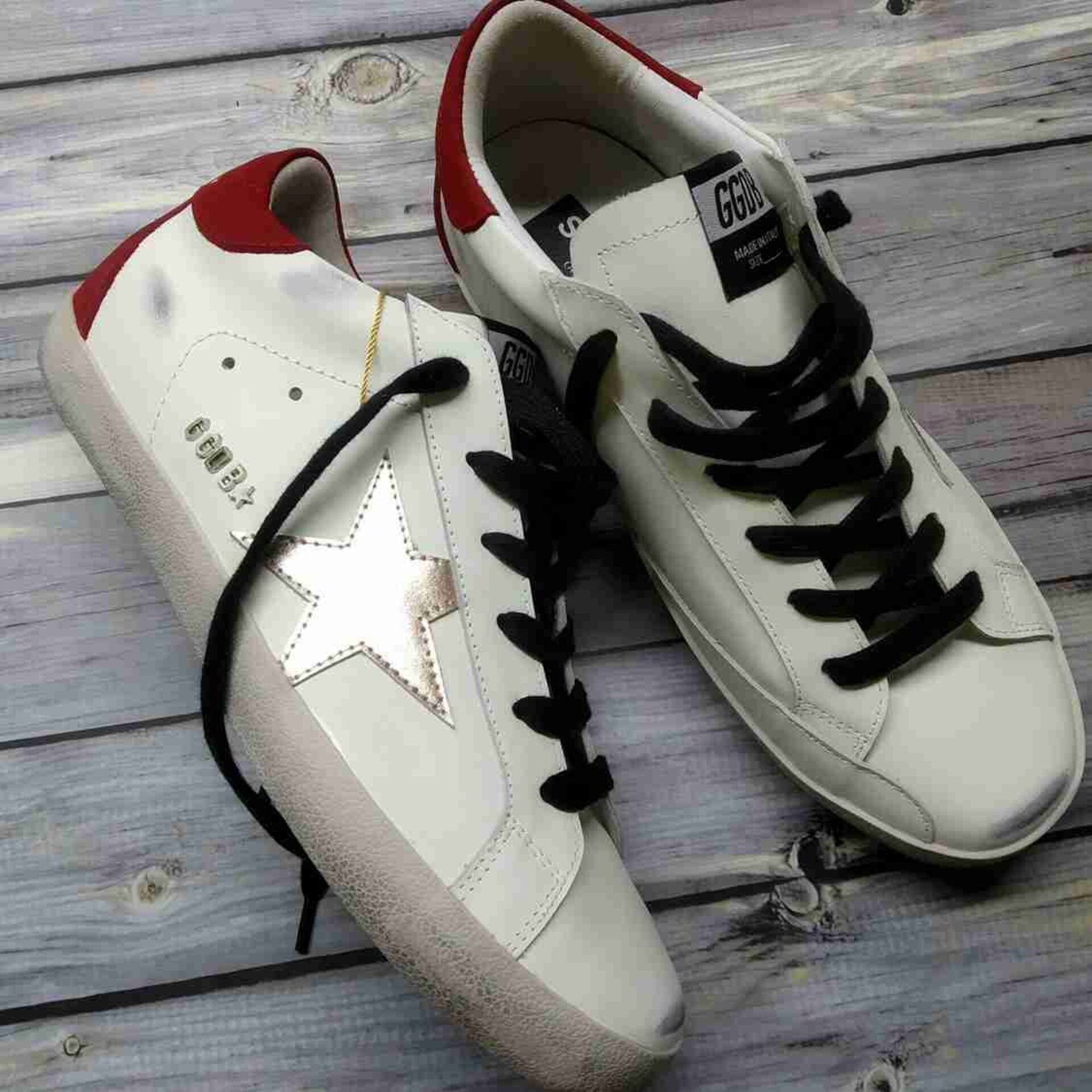 golden goose parte trasera roja - 3