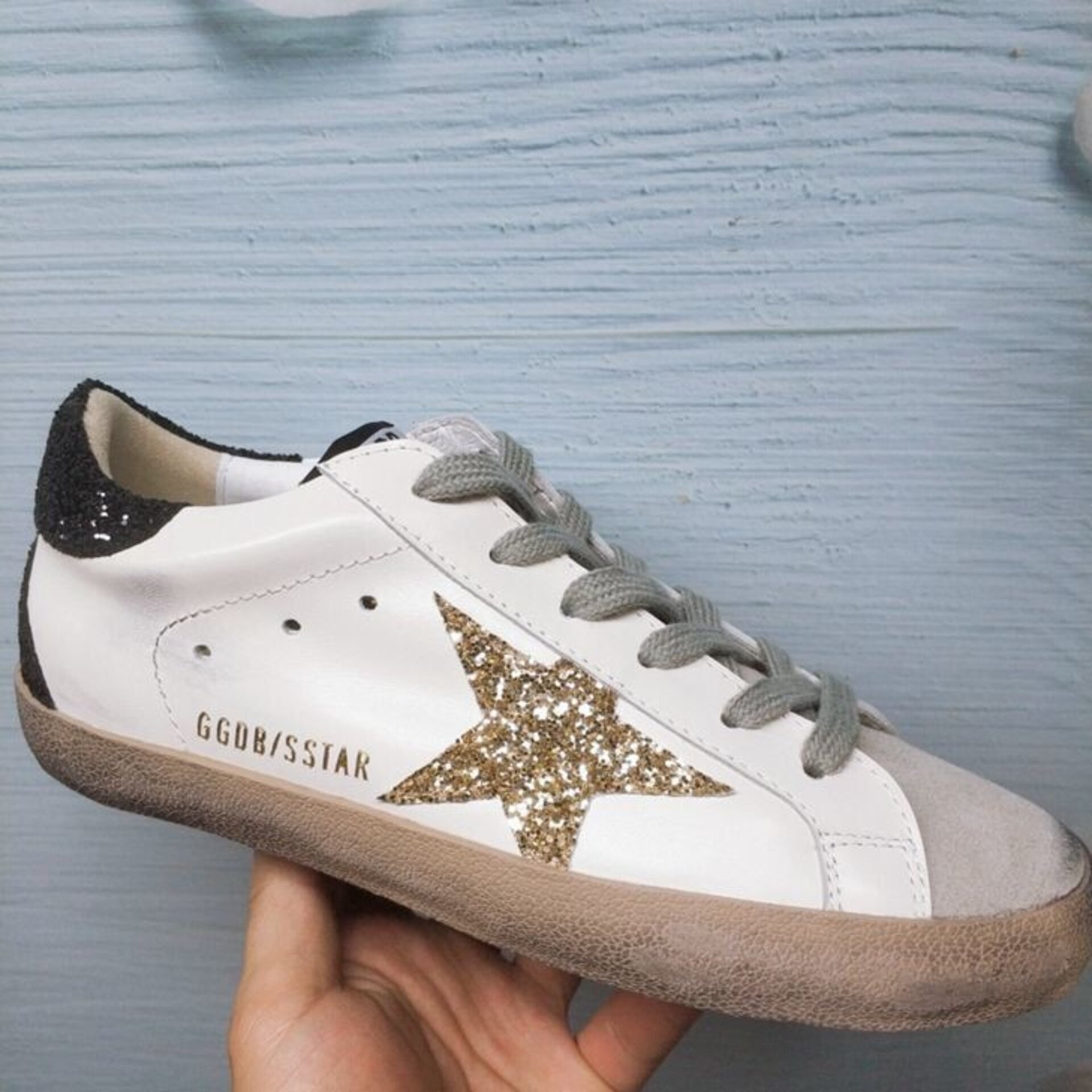Golden goose - 5