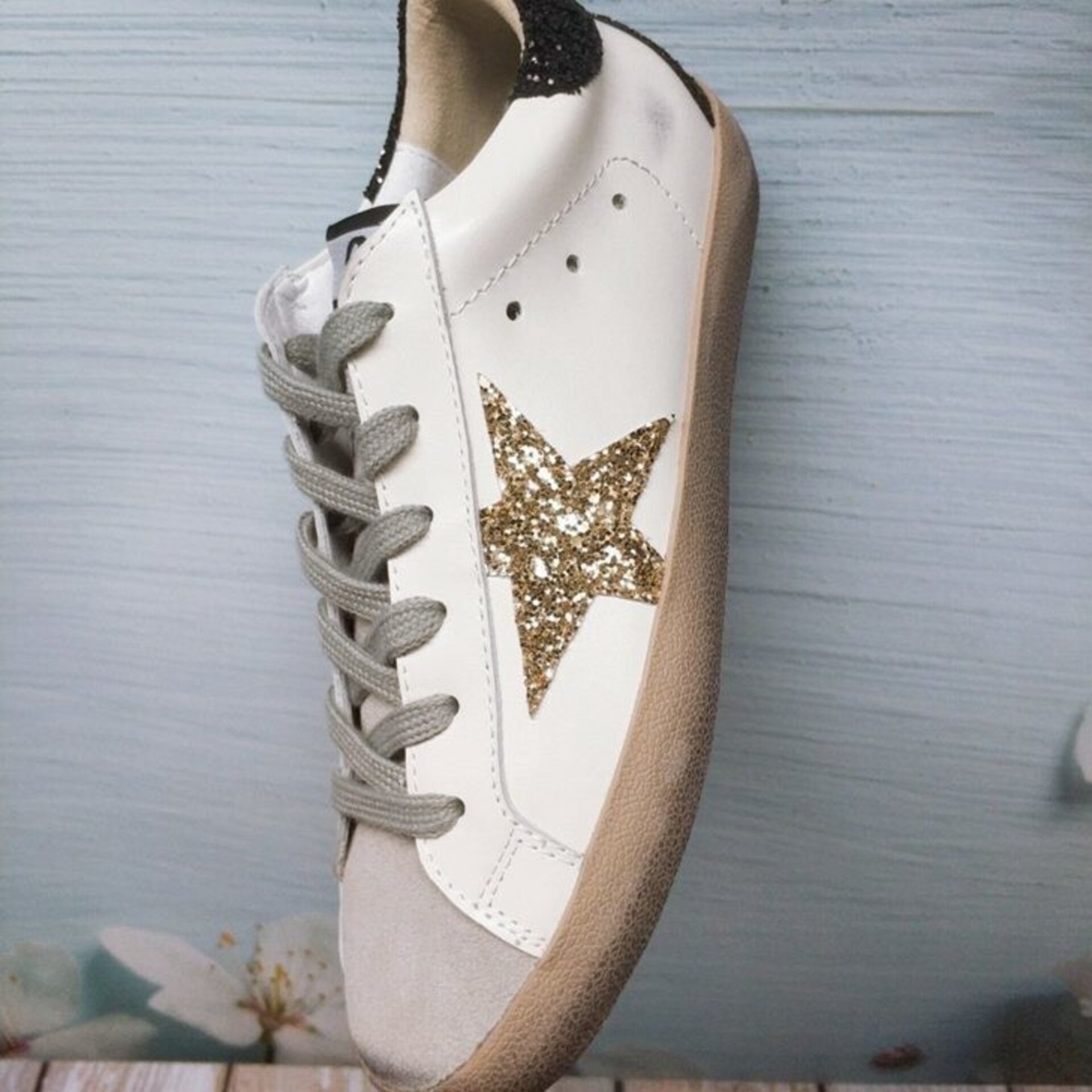 Golden goose - 4